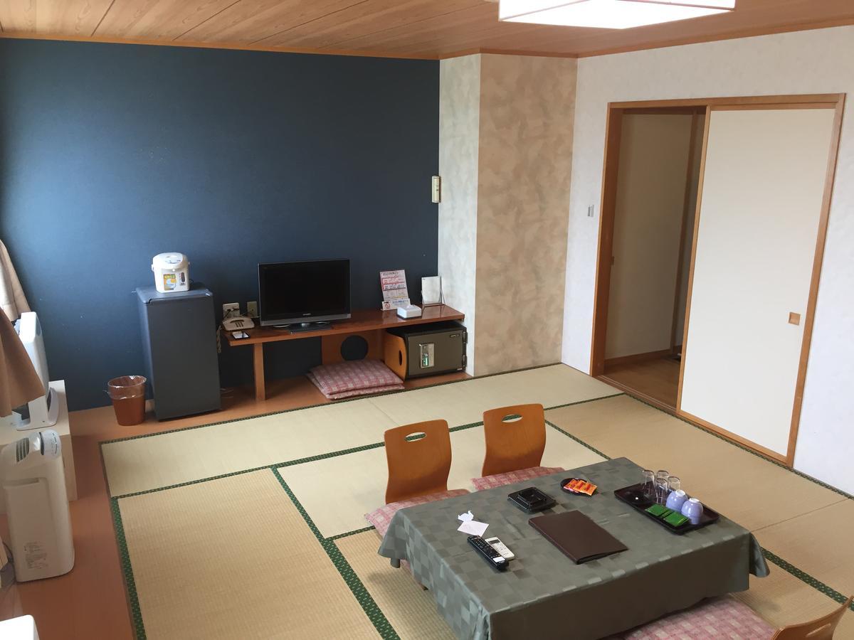 Kitamura Onsen Hotel Iwamizawa Екстер'єр фото