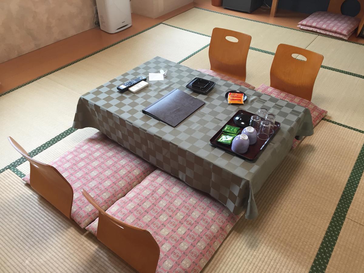 Kitamura Onsen Hotel Iwamizawa Екстер'єр фото