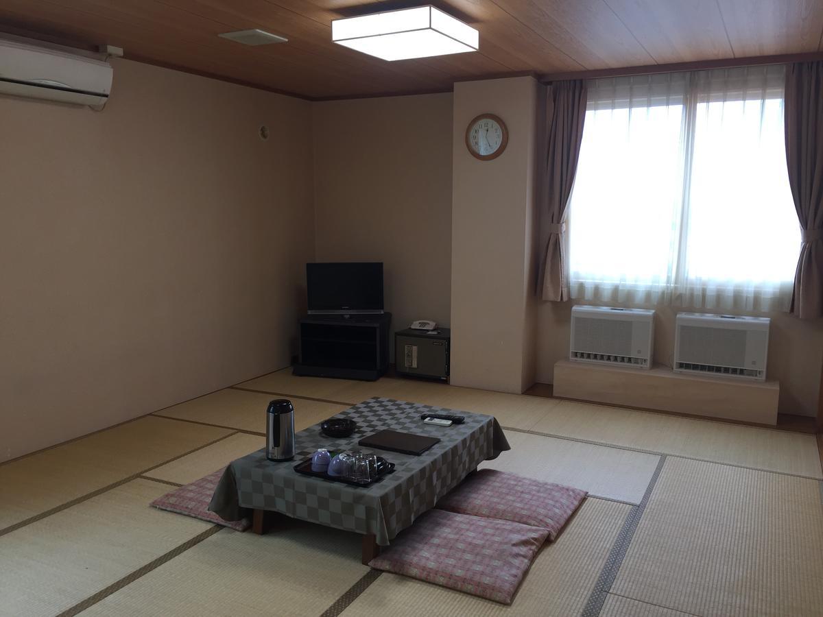 Kitamura Onsen Hotel Iwamizawa Екстер'єр фото